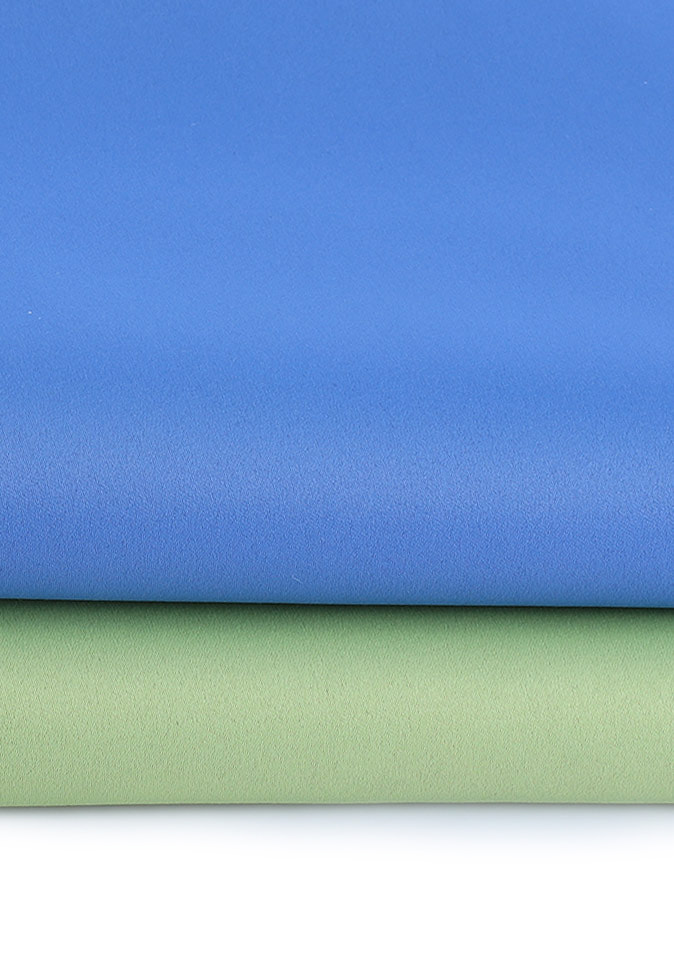 Высокоточная двухсторонняя атласная затемняющая ткань из чистого полиэстера